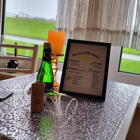 Burhave Gaestehaus 2 *